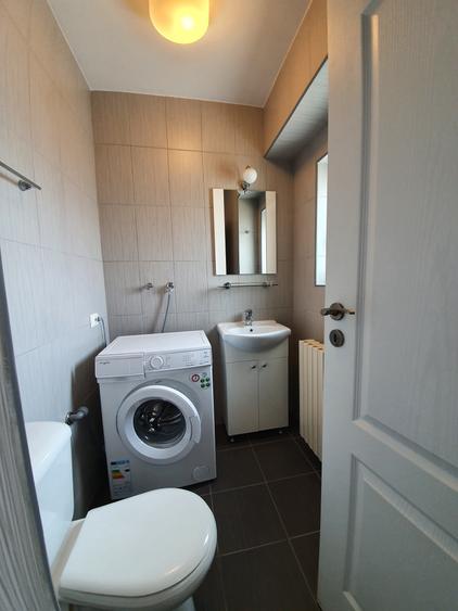 Apartament 4 camere | Piața Victoriei – Buzești | Garaj 15 mp | 1.500 EUR - 4