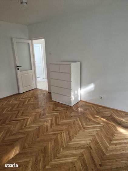 Apartament cu 2 camere decomandat în Drumul Taberei