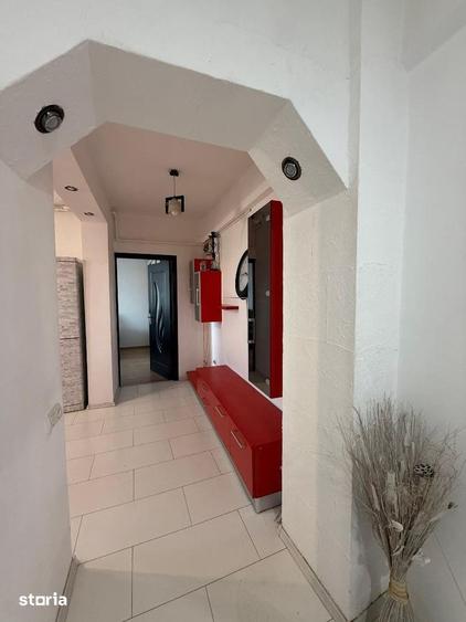 De vanzare Apartament 3 camere, zona Ampoi Carolina Mall. - 7