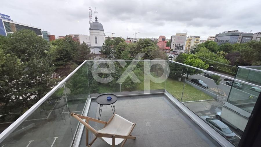Apartament cu 2 camere semidecomandat, mobilat în Herăstrău