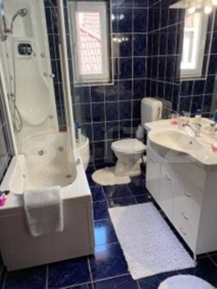 Casă individuală cu 8 camere cu Piscina în Exterior Nord