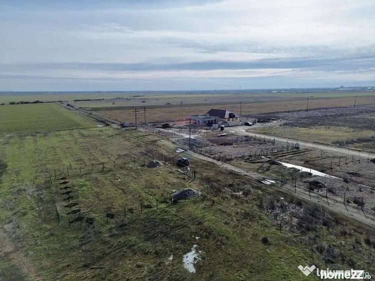 Teren de 662 mp, în Nord
