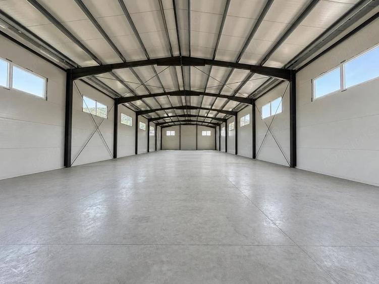 Spațiu comercial, de 580 mp, în Gilău