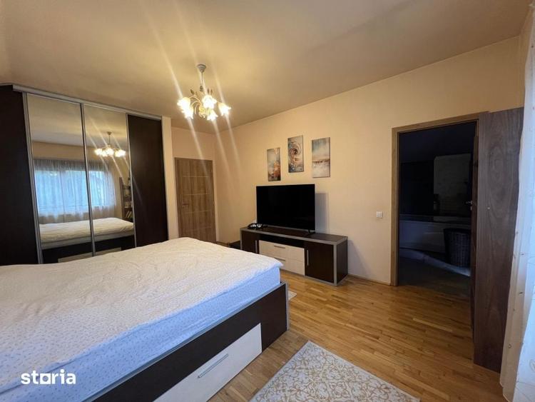 Casă cu 4 camere cu Teren 480 Mp în Borhanci