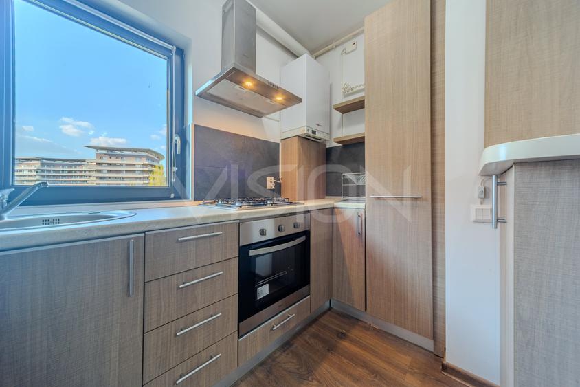 Apartament cu 2 camere semidecomandat, mobilat în Plopilor