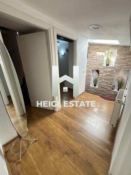 Apartament cu 3 camere, mobilat în Ultracentral