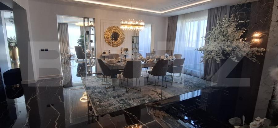 Penthouse cu 8 camere decomandat, mobilat în Frumoasa