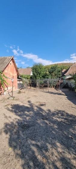 Casă individuală cu 3 camere cu Canalizare în Boian