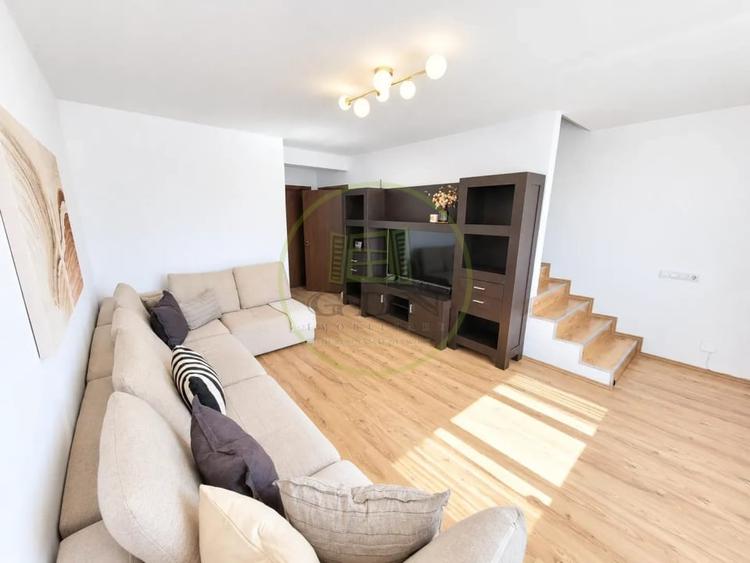 Apartament cu 4 camere decomandat, mobilat în Turnișor