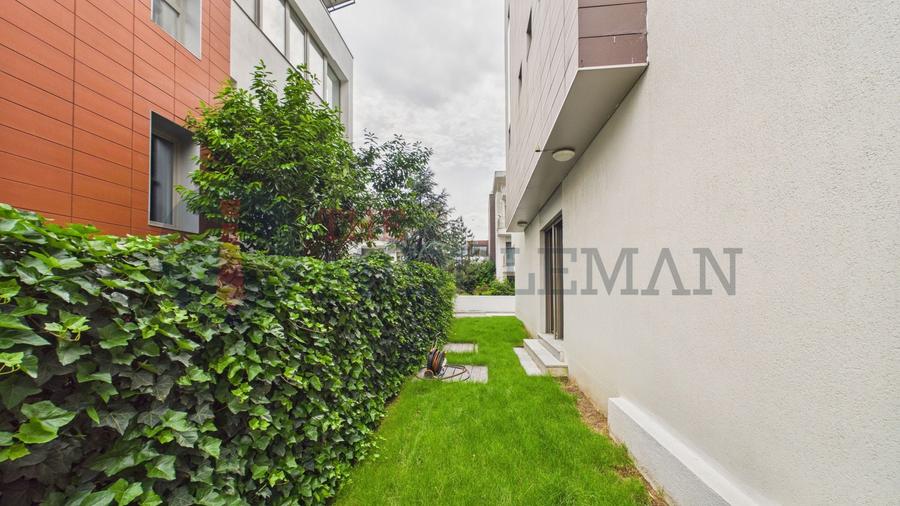 Casă individuală cu 5 camere cu Piscina în Băneasa