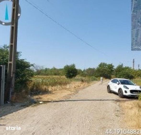 Teren de 830 mp, în Recea