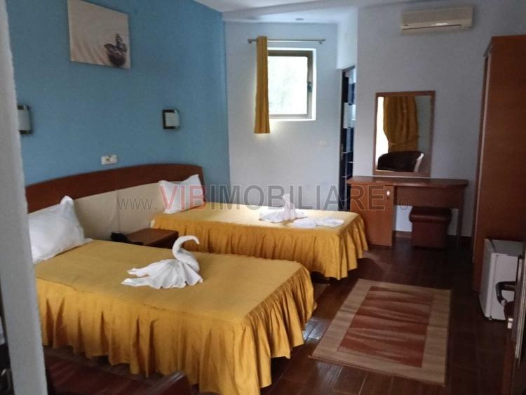 Hotel/Pensiune, de 1,200 mp, în Sud