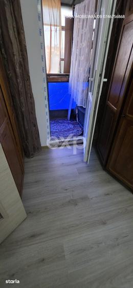 Apartament cu 2 camere semidecomandat în Micro 6