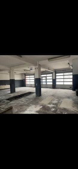 Spațiu comercial, de 250 mp, în Giroc