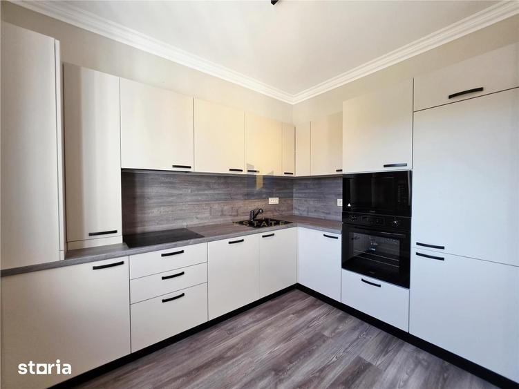 Casă cu 5 camere cu Teren 300 Mp în Ghiroda