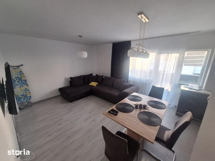 Apartament cu 3 camere decomandat, mobilat în Theodor Pallady