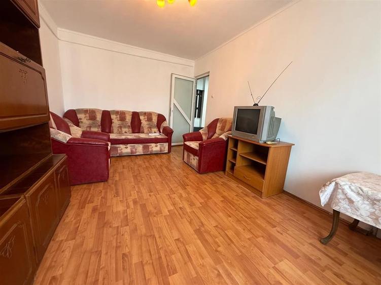 Apartament cu 2 camere decomandat în Dacia