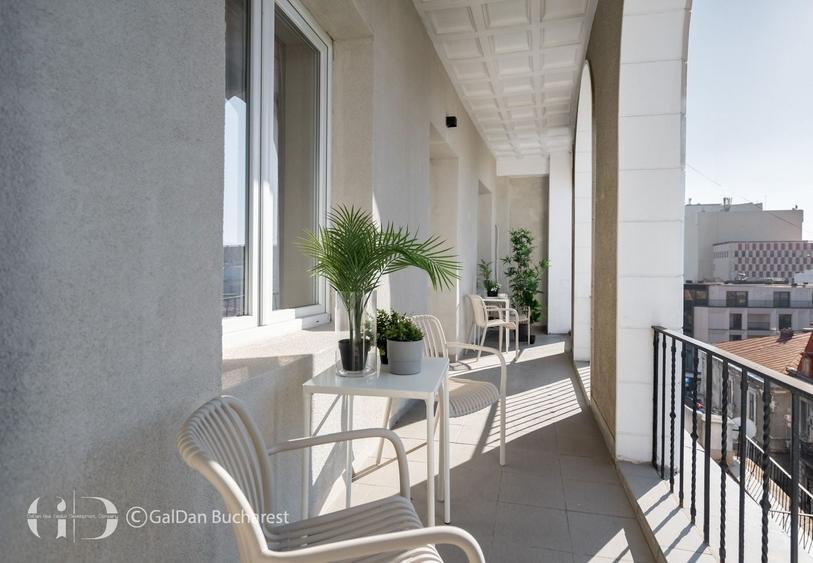 Apartament cu 6 camere, mobilat în P-ța Universității