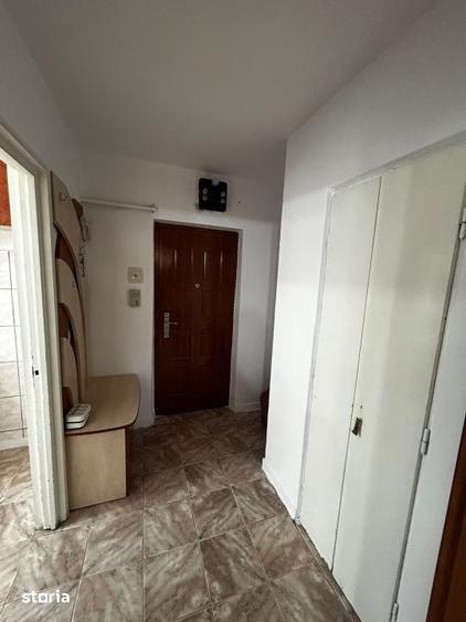 Apartament cu 2 camere semidecomandat în Săsar