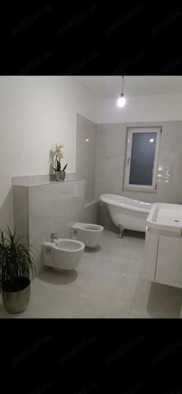 Duplex cu 4 camere cu Canalizare în Dumbrăvița