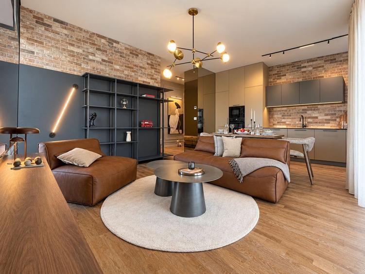 Apartament cu 3 camere decomandat, mobilat în Ultracentral