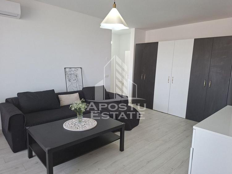 Apartament cu 2 camere semidecomandat, mobilat în Moșnița Nouă