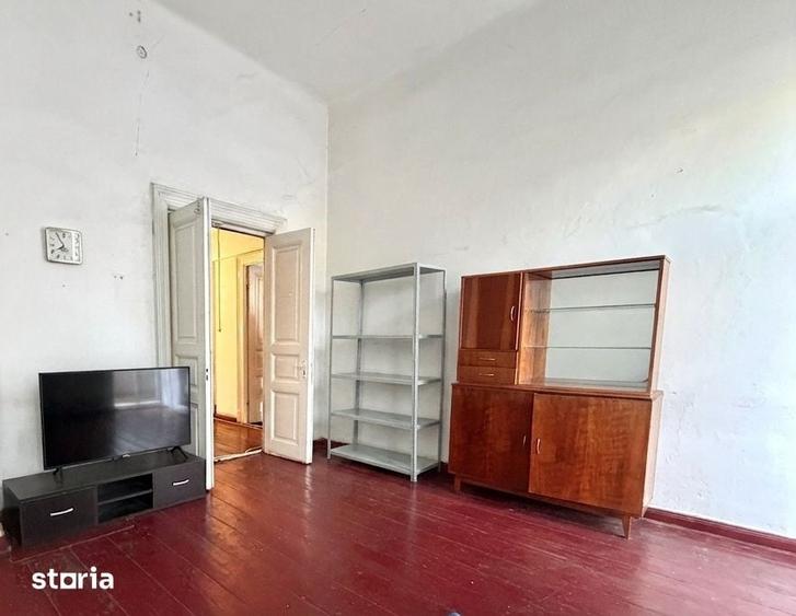 Apartament cu 5 camere în Ultracentral