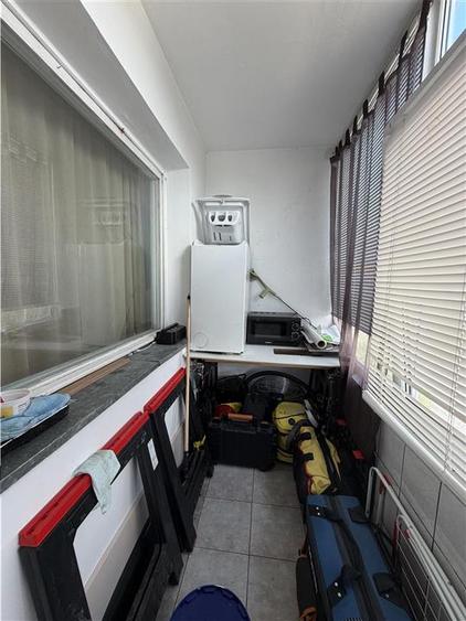 Apartament cu 2 camere nedecomandat în Podu Roș
