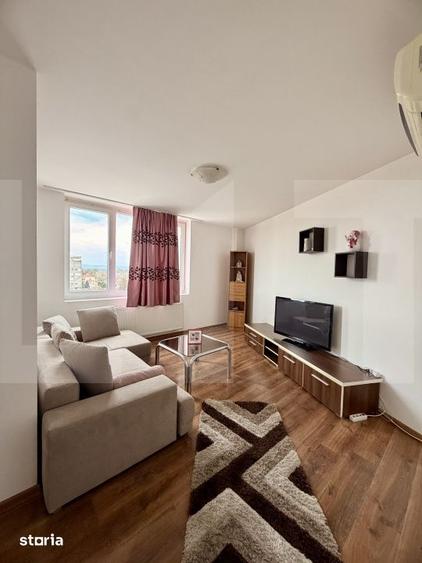 Apartament cu 3 camere decomandat în Romanilor