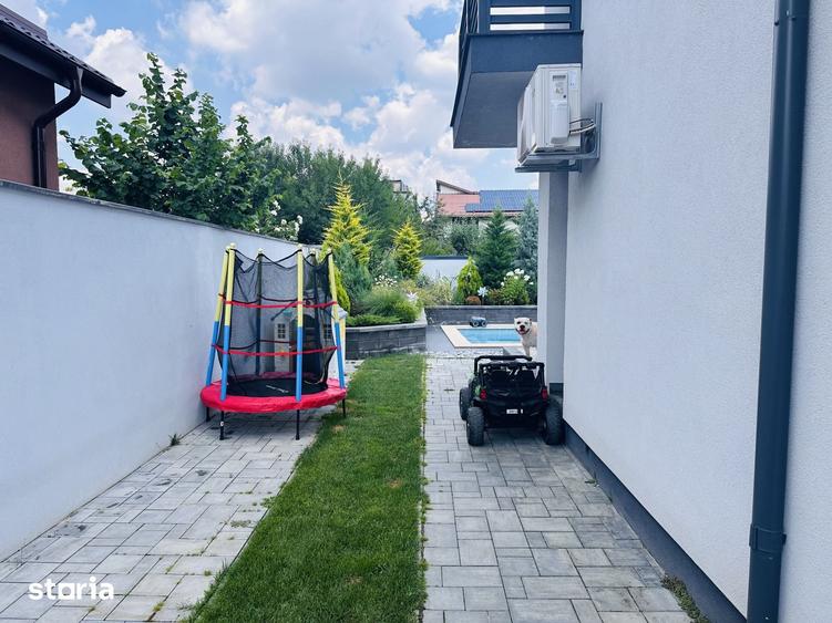 Casă cu 4 camere cu Teren 405 Mp în Chiajna
