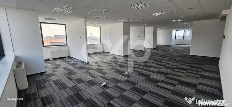 Spațiu comercial, de 20 mp, în Aviației