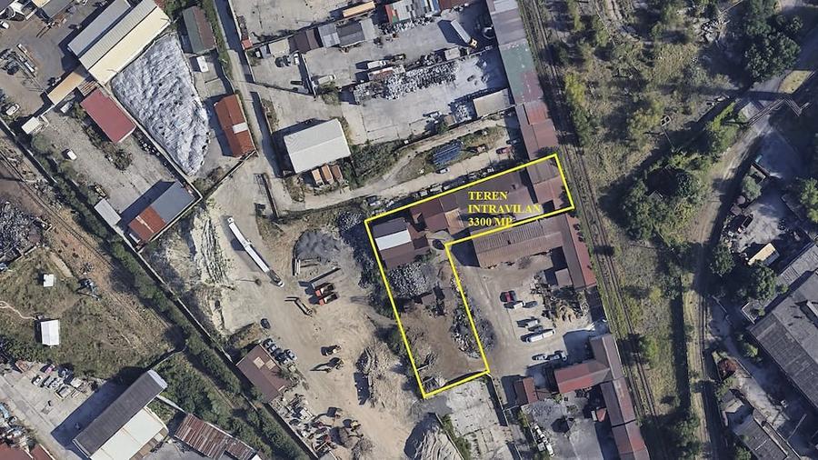 Spațiu comercial, de 1,000 mp, în Central