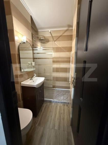 Apartament cu 2 camere decomandat în Micro 13