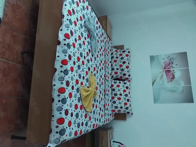 Casă cu 6 camere cu Teren 160 Mp în Costinești