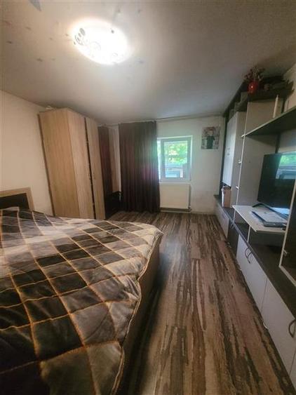 Casă individuală cu 4 camere cu Teren 600 Mp în Lazu