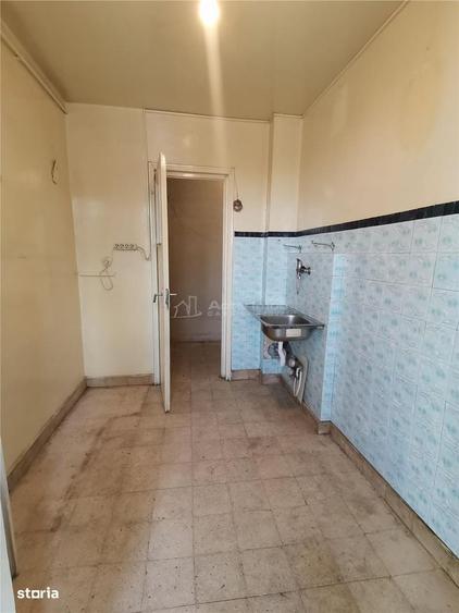 Apartament cu 3 camere decomandat în Parcul Circului