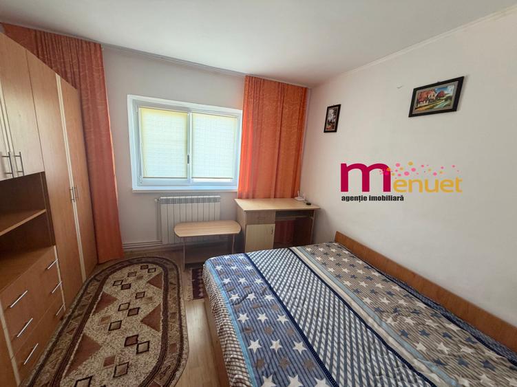 Apartament cu 2 camere decomandat în E3