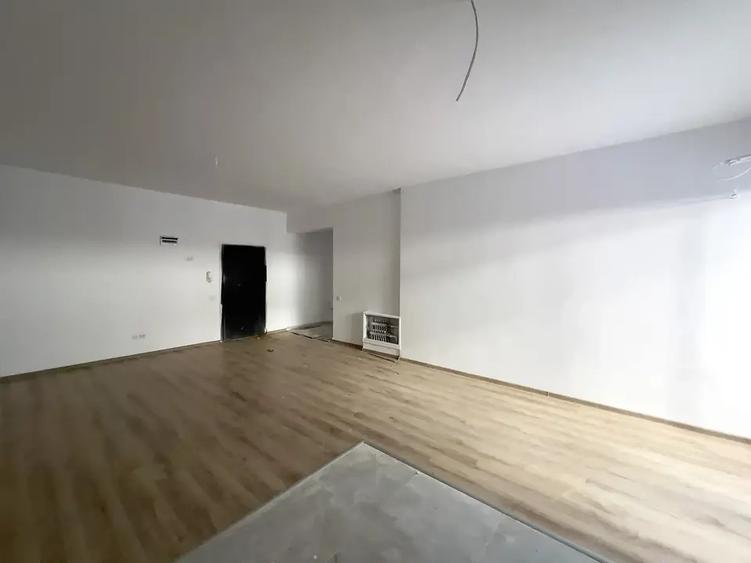 Apartament cu 2 camere semidecomandat în Theodor Pallady
