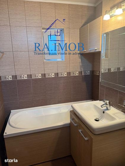 Apartament cu 2 camere decomandat în Malu Roșu