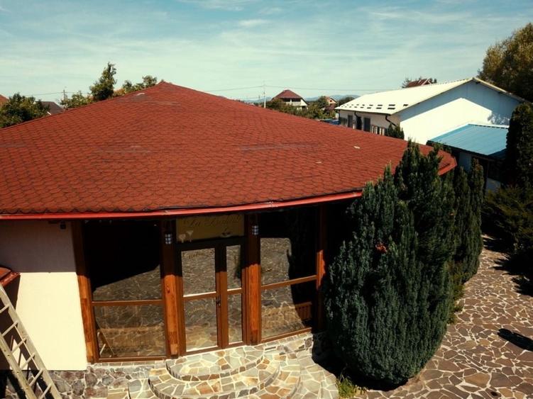 Teren de 2000 mp, în Vama