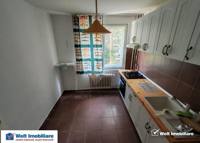 Apartament cu 3 camere semidecomandat în Gheorgheni