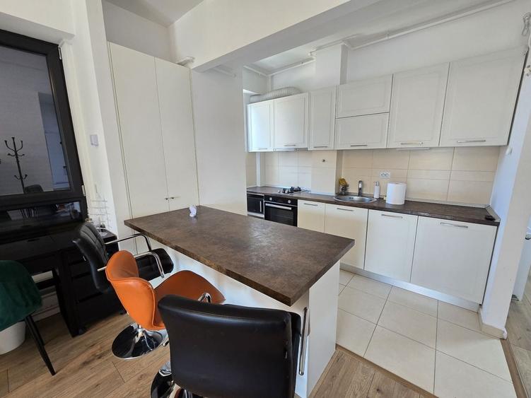 Apartament cu 2 camere în Calea Călărașilor