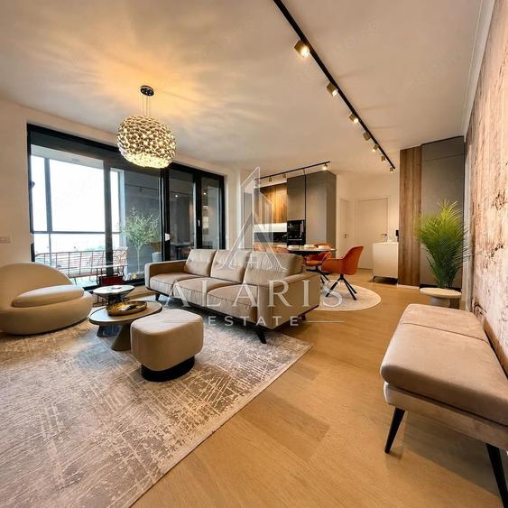 Apartament cu 3 camere semidecomandat în Badea Cârțan