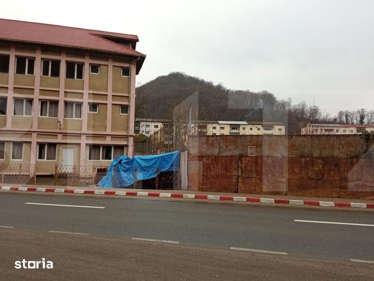 Spațiu comercial, de 3,000 mp, în Nădrag