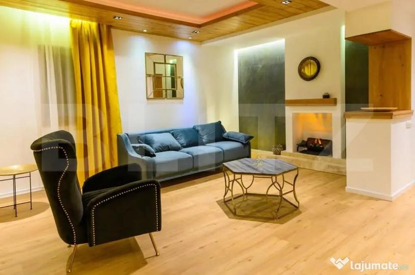 Apartament cu 3 camere decomandat în Poiana Brașov