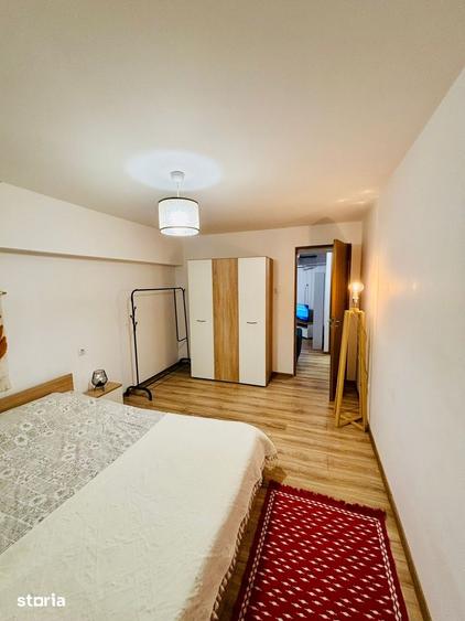 Apartament cu 4 camere în Tomis I