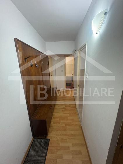 Apartament cu 2 camere decomandat în Cornișa