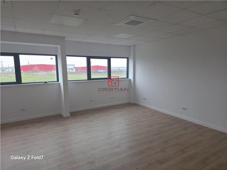 Spațiu comercial, de 1,500 mp, în Mogoșoaia