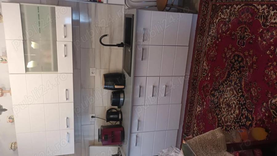 Casă cu 2 camere cu Teren 3300 Mp în Bozieni