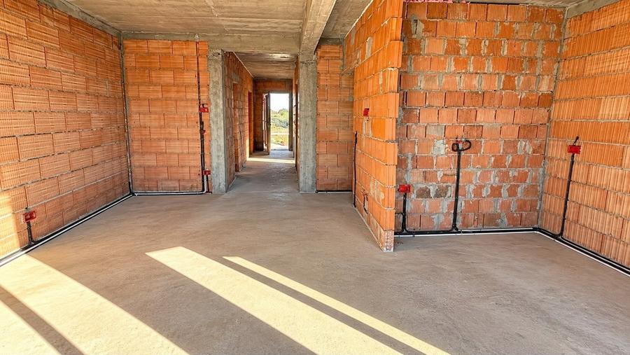 Duplex cu 3 camere cu Canalizare în Săcălaz